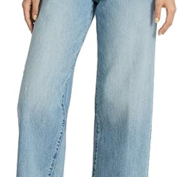 EXPRESS Women's High Waisted Light Wash Wide Leg Ankle Jeans - Picture 4 of 5